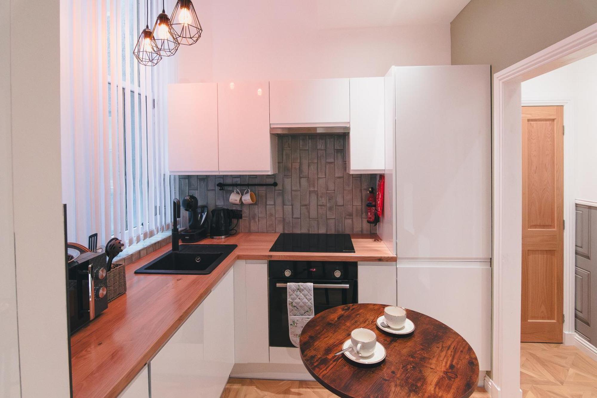 Modern Apartment In Aberdeen City Centre, Guild Street, Free Wifi Extérieur photo
